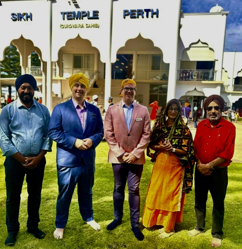 IMG_4322 ਅੰਬਰਾਂ ਦੀ ਪਰੀ ਡਾ. ਪਰਵਿੰਦਰ ਕੌਰ ਆਸਟਰੇਲੀਆ ਦੀ ਸੰਸਦ ਦੀ ਪਹਿਲੀ ਇਸਤਰੀ ਮੈਂਬਰ/ਉਜਾਗਰ ਸਿੰਘ