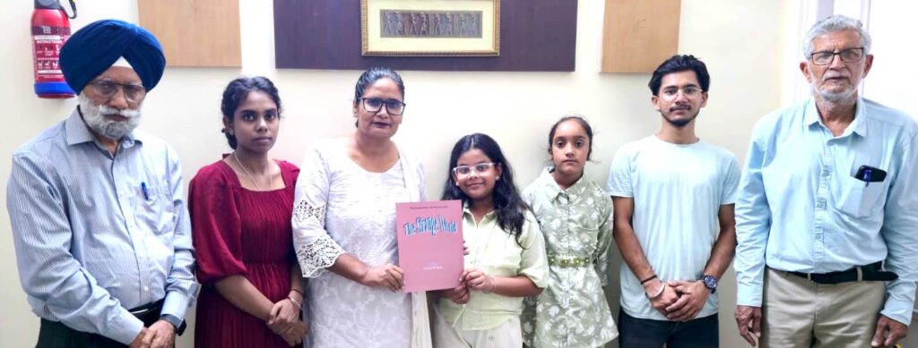 photo1-123-1024x389 ਦਸ ਸਾਲਾ ਮਾਨਸਵੀ ਦੀ ਕਲਪਨਾ ਦੀ ਉਡਾਣ – “ਦੀ ਸਟਰੇਂਜ ਵਰਲਡ” ਕਿਤਾਬ ਕੀਤੀ ਗਈ ਲੋਕ - ਅਰਪਣ