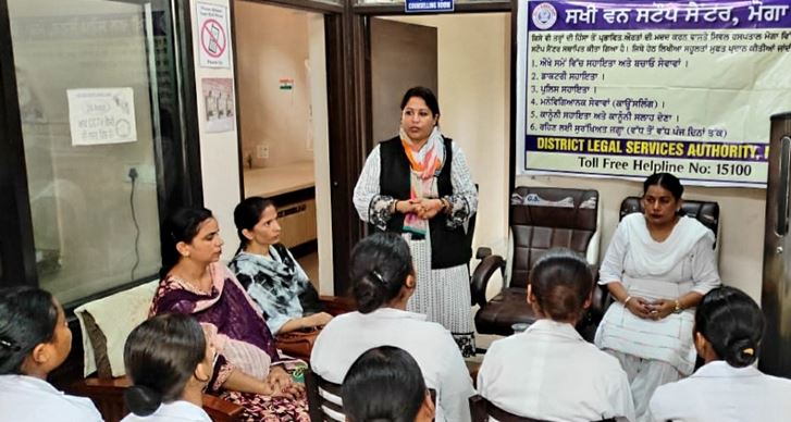 31-14 “ਸਖੀ ਵਨ ਸਟਾਪ ਸੈਂਟਰ” ਸਕੀਮ ਤਹਿਤ ਸਕੱਤਰ ਜ਼ਿਲ੍ਹਾ ਕਾਨੂੰਨੀ ਸੇਵਾਵਾਂ ਅਥਾਰਟੀ ਮੋਗਾ ਵੱਲੋਂ ਲਗਾਇਆ ਸੈਮੀਨਾਰ