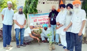 WhatsApp-Image-2025-07-09-at-4.51.12-PM-1-300x176 ਦੋਆਬਾ ਸਾਹਿਤ ਅਤੇ ਸਮਾਜਿਕ ਕੇਂਦਰ ਨੇ ਬਰਸਾਤੀ ਮੌਸਮ ‘ਚ ਬੂਟੇ ਲਗਾਉਣ ਦੀ ਮੁਹਿਮ ਦਾ ਕੀਤਾ ਆਗਾਜ਼