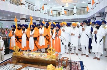 Capture-1-2 ਗੁਰਦੁਆਰਾ ਧੋਬੜੀ ਸਾਹਿਬ ਤੋਂ ਖ਼ਾਲਸਾਈ ਜਾਹੋ ਜਲਾਲ ਨਾਲ ਆਰੰਭ ਹੋਇਆ ਸ਼ਹੀਦੀ ਨਗਰ ਕੀਰਤਨ