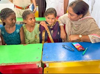 Capture-1 ਕੈਬਨਿਟ ਮੰਤਰੀ ਡਾ. ਬਲਜੀਤ ਕੌਰ ਨੇ ਮਲੋਟ ਹਲਕੇ ਵਿੱਚ ਵਿਕਾਸ ਕਾਰਜਾਂ ਲਈ ਲਗਭਗ 12 ਕਰੋੜ ਰੁਪਏ ਦੀਆਂ ਗ੍ਰਾਂਟਾਂ ਦਾ ਐਲਾਨ