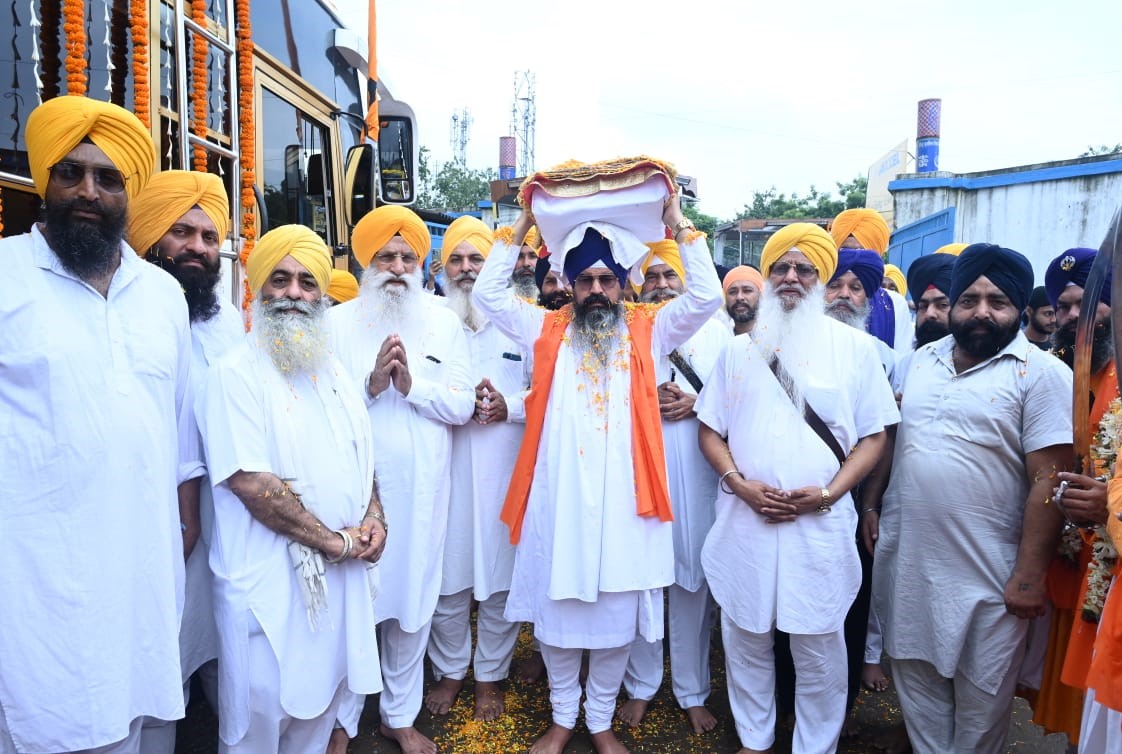 2 ਸ੍ਰੀ ਗੁਰੂ ਤੇਗ ਬਹਾਦਰ ਸਾਹਿਬ ਜੀ ਦੇ ਸ਼ਹੀਦੀ ਸਾਕੇ ਦੀ 350 ਸਾਲਾ ਸ਼ਤਾਬਦੀ