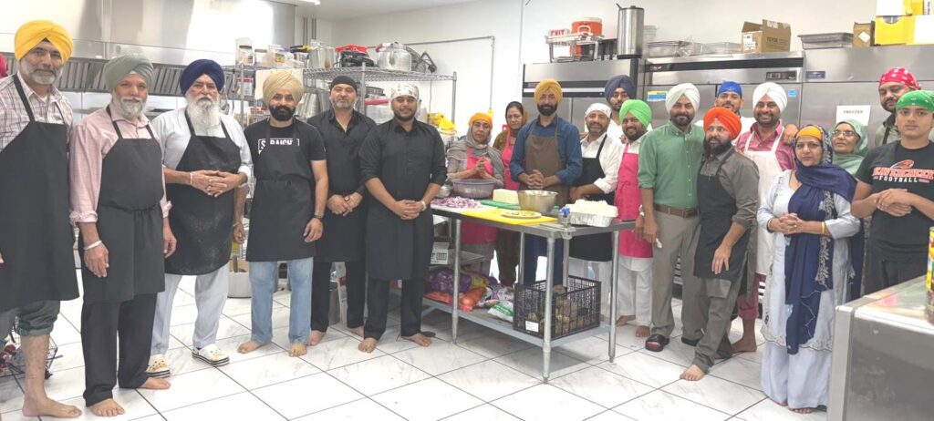 Picture2-2-1024x462 ਡੇਅਟਨ( ਅਮਰੀਕਾ )ਦੇ ਗੁਰਦੁਆਰਾ ਸਾਹਿਬ ਵਿਖੇ ਬਾਬਾ ਸ਼ੇਖ਼ ਫ਼ਰੀਦ ਜੀ ਦਾ ਆਗਮਨ ਪੁਰਬ ਬੜੀ ਸ਼ਰਧਾ ਪੂਰਵਕ ਮਨਾਇਆ ਗਿਆ