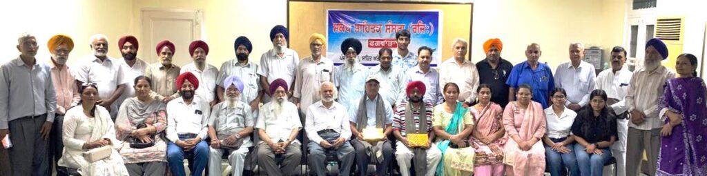 photo2-1024x255 ਮਿਊਂਸਪਲ ਲਾਇਬ੍ਰੇਰੀ ਦੁਬਾਰਾ ਚਾਲੂ ਕਰਨ ਲਈ ਲੇਖਕ ਉੱਚ ਅਧਿਕਾਰੀਆਂ  ਨੂੰ ਮਿਲਣਗੇ