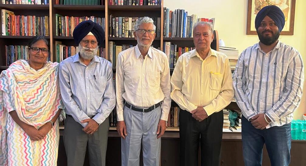 scape ਸਕੇਪ ਸਾਹਿਤਕ ਸੰਸਥਾ  ਫਗਵਾੜਾ  ਵੱਲੋਂ ਰਵਿੰਦਰ ਸਿੰਘ ਰਾਏ  ਅਤੇ ਦਲਜੀਤ ਮਹਿਮੀ ਨਾਲ ਹੋਵੇਗਾ ਰੂਬਰੂ