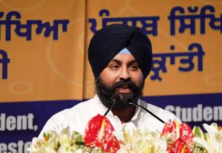 4-8 ਅਰਵਿੰਦ ਕੇਜਰਵਾਲ ਅਤੇ ਮੁੱਖ ਮੰਤਰੀ ਮਾਨ ਵੱਲੋਂ ਨੌਜਵਾਨਾਂ ਦੀ ਉੱਦਮੀ ਸੋਚ ਨੂੰ ਉਤਸ਼ਾਹਿਤ ਕਰਨ ਬਾਰੇ ਨਵੇਂ ਕੋਰਸ ਦੀ ਸ਼ੁਰੂਆਤ