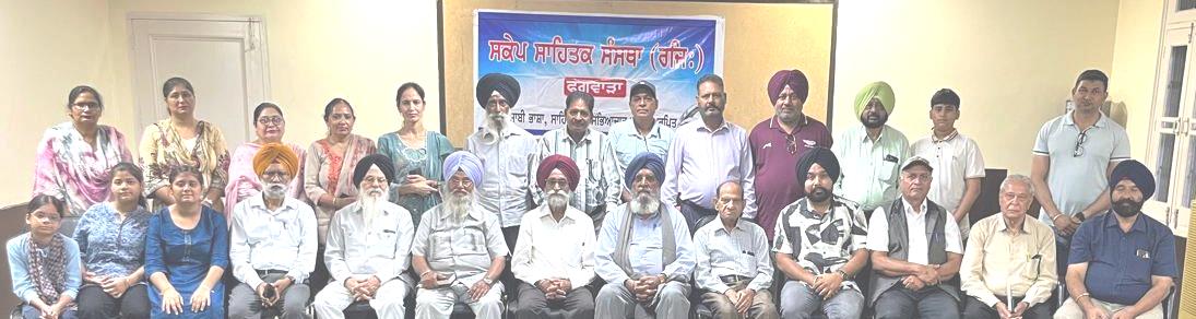 photo-1 ਫਗਵਾੜਾ ਵਿਖੇ ਸਫ਼ਲ ਕਵੀ ਦਰਬਾਰ ਦਾ ਆਯੋਜਨ