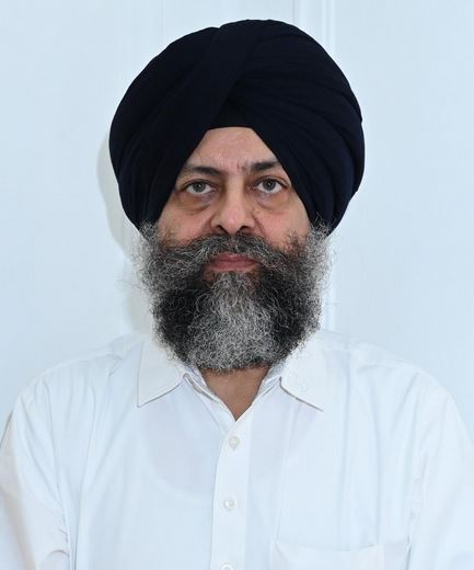 4-3 ਜਨਰਲ ਇਜਲਾਸ ਦੌਰਾਨ ਚੁਣੇ ਗਏ ਅਹੁਦੇਦਾਰ ਤੇ ਅੰਤ੍ਰਿੰਗ ਮੈਂਬਰ ਸਾਹਿਬਾਨ ਦੀਆਂ ਤਸਵੀਰਾਂ