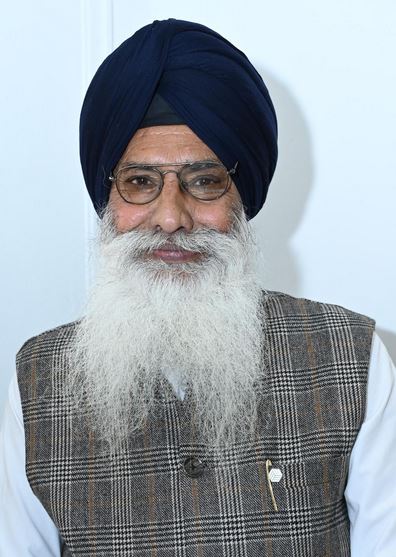 5-2 ਜਨਰਲ ਇਜਲਾਸ ਦੌਰਾਨ ਚੁਣੇ ਗਏ ਅਹੁਦੇਦਾਰ ਤੇ ਅੰਤ੍ਰਿੰਗ ਮੈਂਬਰ ਸਾਹਿਬਾਨ ਦੀਆਂ ਤਸਵੀਰਾਂ