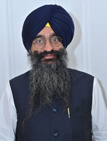 9-2 ਜਨਰਲ ਇਜਲਾਸ ਦੌਰਾਨ ਚੁਣੇ ਗਏ ਅਹੁਦੇਦਾਰ ਤੇ ਅੰਤ੍ਰਿੰਗ ਮੈਂਬਰ ਸਾਹਿਬਾਨ ਦੀਆਂ ਤਸਵੀਰਾਂ