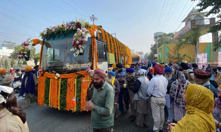 Capture-1-11 ਅਸਾਮ ਤੋਂ ਆਰੰਭ ਹੋਇਆ ਸ਼ਹੀਦੀ ਨਗਰ ਕੀਰਤਨ ਗੁਰਦੁਆਰਾ ਸ੍ਰੀ ਚਰਨਕੰਵਲ ਸਾਹਿਬ ਮਾਛੀਵਾੜਾ ਤੋਂ ਅਗਲੇ ਪੜਾਅ ਗੁਰਦੁਆਰਾ ਸ੍ਰੀ ਭੱਠਾ ਸਾਹਿਬ ਰੋਪੜ ਲਈ ਰਵਾਨਾ