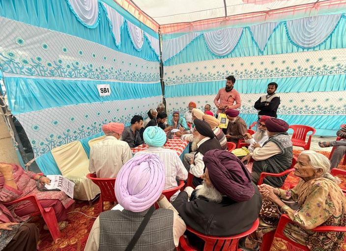 Capture-22 ਮੋਗਾ ਵਿੱਖੇ ਤਿੰਨ ਰੋਜ਼ਾ ਪੈਨਸ਼ਨਰ ਸੇਵਾ ਮੇਲਾ ਆਰੰਭ, ਪਹਿਲੇ ਦਿਨ ਵੱਡੀ ਗਿਣਤੀ ਵਿੱਚ ਪੈਨਸ਼ਨਰਾਂ ਨੇ ਕੀਤੀ ਸ਼ਮੂਲੀਅਤ