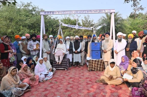 Capture-37 350 ਸਾਲਾ ਸ਼ਹੀਦੀ ਸ਼ਤਾਬਦੀ ਨੂੰ ਸਮਰਪਿਤ ਤਪੋਬਣ ਢੱਕੀ ਸਾਹਿਬ ਵਿਖੇ 10ਵਾਂ ਵਿਸ਼ਾਲ ਖ਼ੂਨਦਾਨ ਕੈਂਪ ਲਗਾਇਆ