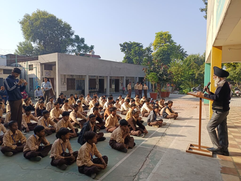 IMG_20251111_092940-1024x768 ਸਾਹਿਤਕ ਰੰਗਾਂ ਵਿੱਚ ਰੰਗਿਆ ਗਿਆ — ਪੀ.ਐੱਮ.ਸ੍ਰੀ. ਸਰਕਾਰੀ ਹਾਈ ਸਕੂਲ ਹਦੀਆਬਾਦ 