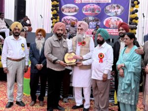 199631-300x225 ਨਰਸਿੰਗ ਕਾਲਜ ਵੱਲੋਂ ਸਲਾਨਾ ਇਨਾਮ ਵੰਡ ਸਮਾਰੋਹ ਕਰਵਾਇਆ ਗਿਆ 