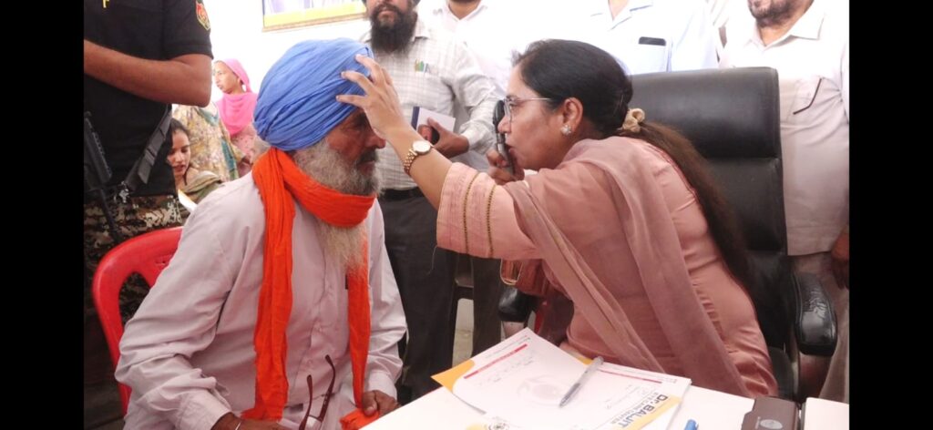 WhatsApp-Image-2026-04-04-at-1.54.24-PM-1024x472 ਕੈਬਨਿਟ ਮੰਤਰੀ ਡਾ. ਬਲਜੀਤ ਕੌਰ ਵੱਲੋਂ ਫਰੀਦਕੋਟ ਵਿੱਚ ਮੁਫ਼ਤ ਅੱਖਾਂ ਦੇ ਚੈਕਅੱਪ ਕੈਂਪ ਦਾ ਆਯੋਜਨ