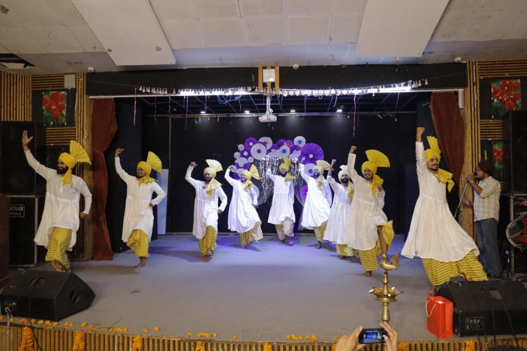IMG-20260623-WA0048-1-1024x683 ਪੰਜਾਬੀ ਯੂਨੀਵਰਸਿਟੀ ਪਟਿਆਲਾ ਵਿਖੇ ਦ੍ਰਾਵਿੜ ਲਿੰਗੂਇਸਟਸ ਕਾਨਫ਼ਰੰਸ ਦੌਰਾਨ ਸੰਗੀਤਕ ਸ਼ਾਮ ਨੇ ਕੀਲੇ ਸ੍ਰੋਤੇ
