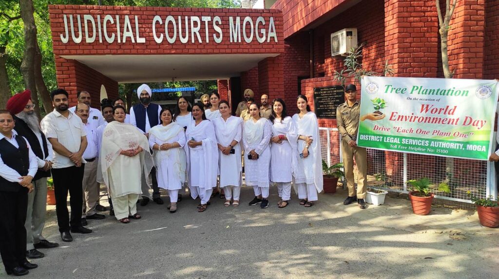 WhatsApp-Image-2026-06-06-at-3.57.36-PM-1024x573 ਜੁਡੀਸ਼ੀਅਲ ਕੋਰਟਸ ਕੰਪਲੈਕਸ ਮੋਗਾ ਵਿਖੇ ਬੂਟੇ ਲਗਾ ਕੇ ਮਨਾਇਆ “ਵਿਸ਼ਵ ਵਾਤਾਵਰਣ ਦਿਵਸ”*