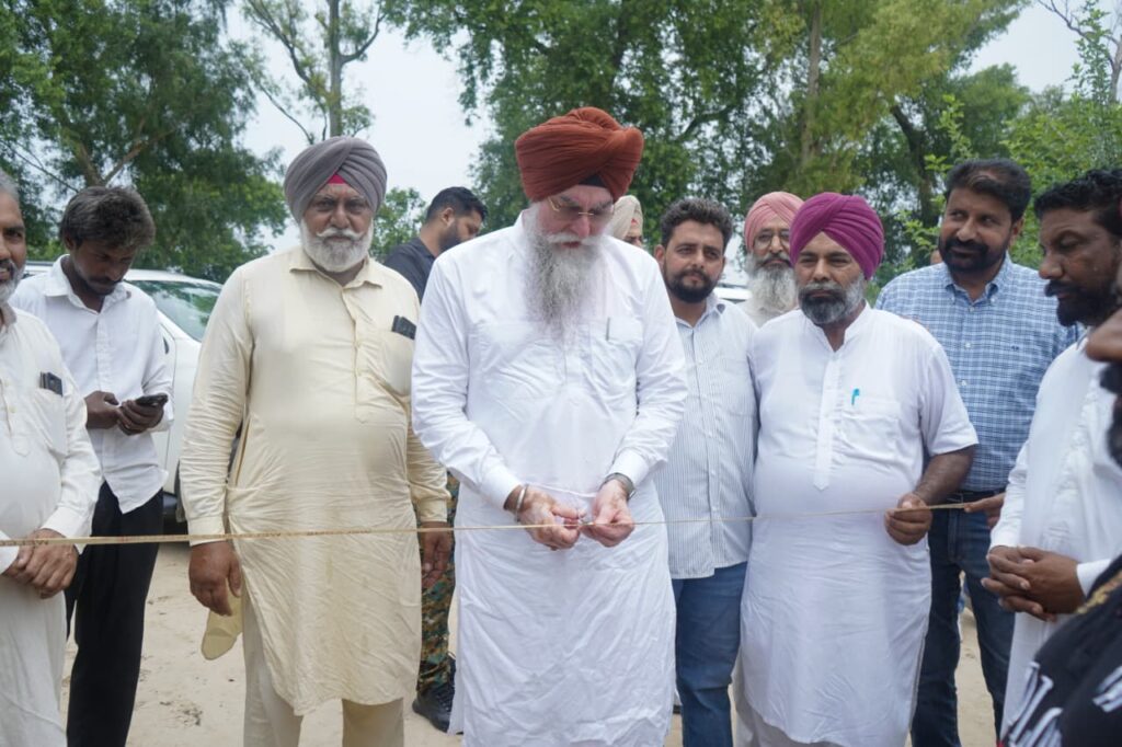 152958-1024x682 ਸਪੀਕਰ ਨੇ ਲਿੰਕ ਸੜਕ ਕੋਠੇ ਵੜਿੰਗ ਤੋਂ ਕੋਠੇ ਸੈਣੀਆਂ ਅਪਟੂ ਹਰੀਨੌ ਰੋਡ ਦੀ ਨਵੀਂ ਉਸਾਰੀ ਦਾ ਨੀਂਹ ਪੱਥਰ ਰੱਖਿਆ