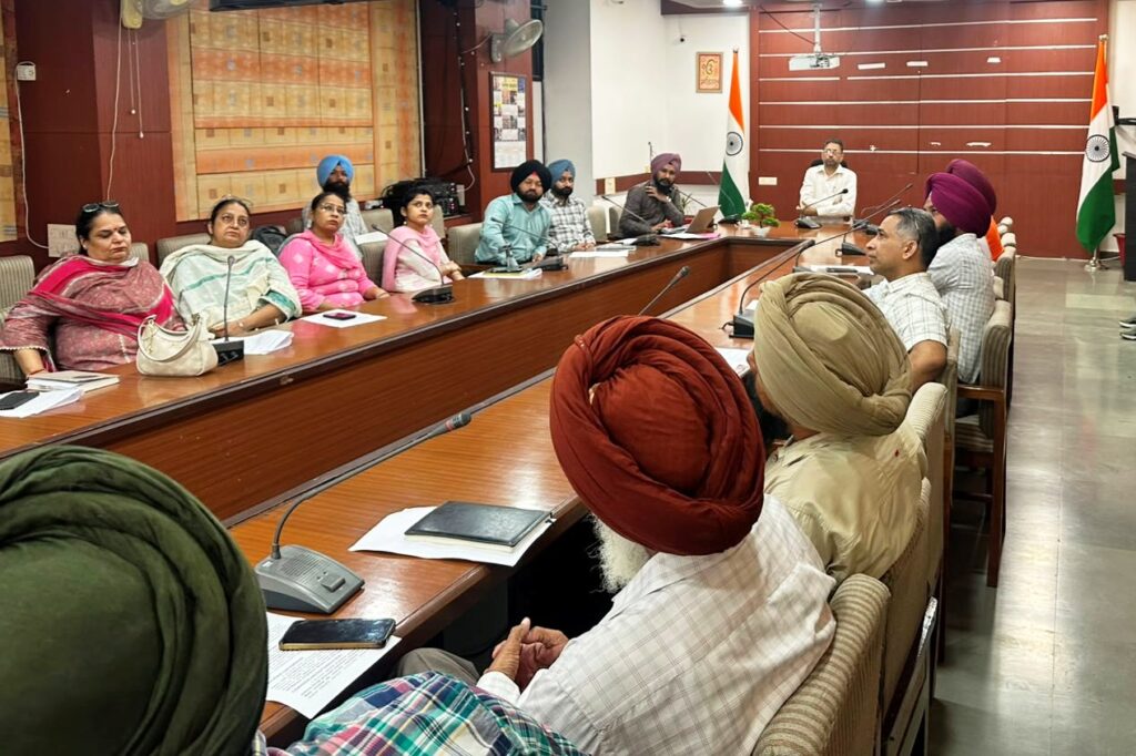WhatsApp-Image-2026-07-24-at-2.07.20-PM-1024x682 ਮਾਈ ਭਾਰਤ ਕੇਂਦਰ, ਵੱਲੋਂ ਵਿਦਿਅਕ ਸੰਸਥਾਵਾਂ ਦੇ ਮੁਖੀਆਂ ਨਾਲ ਰਜਿਸਟ੍ਰੇਸ਼ਨ ਅਤੇ ਜਾਗਰੂਕਤਾ ਸਬੰਧੀ ਮੀਟਿੰਗ