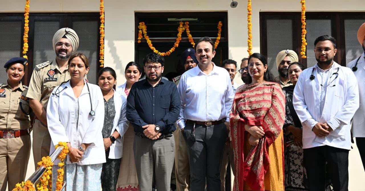 WhatsApp-Image-2026-07-27-at-4.18.46-PM ਕੈਬਨਿਟ ਮੰਤਰੀ ਡਾ. ਰਵਜੋਤ ਸਿੰਘ ਨੇ ਕਰਵਾਈ ਕੇਂਦਰੀ ਜੇਲ੍ਹ ’ਚ ਆਮ ਆਦਮੀ ਕਲੀਨਿਕ ਦੀ ਸ਼ੁਰੂਆਤ