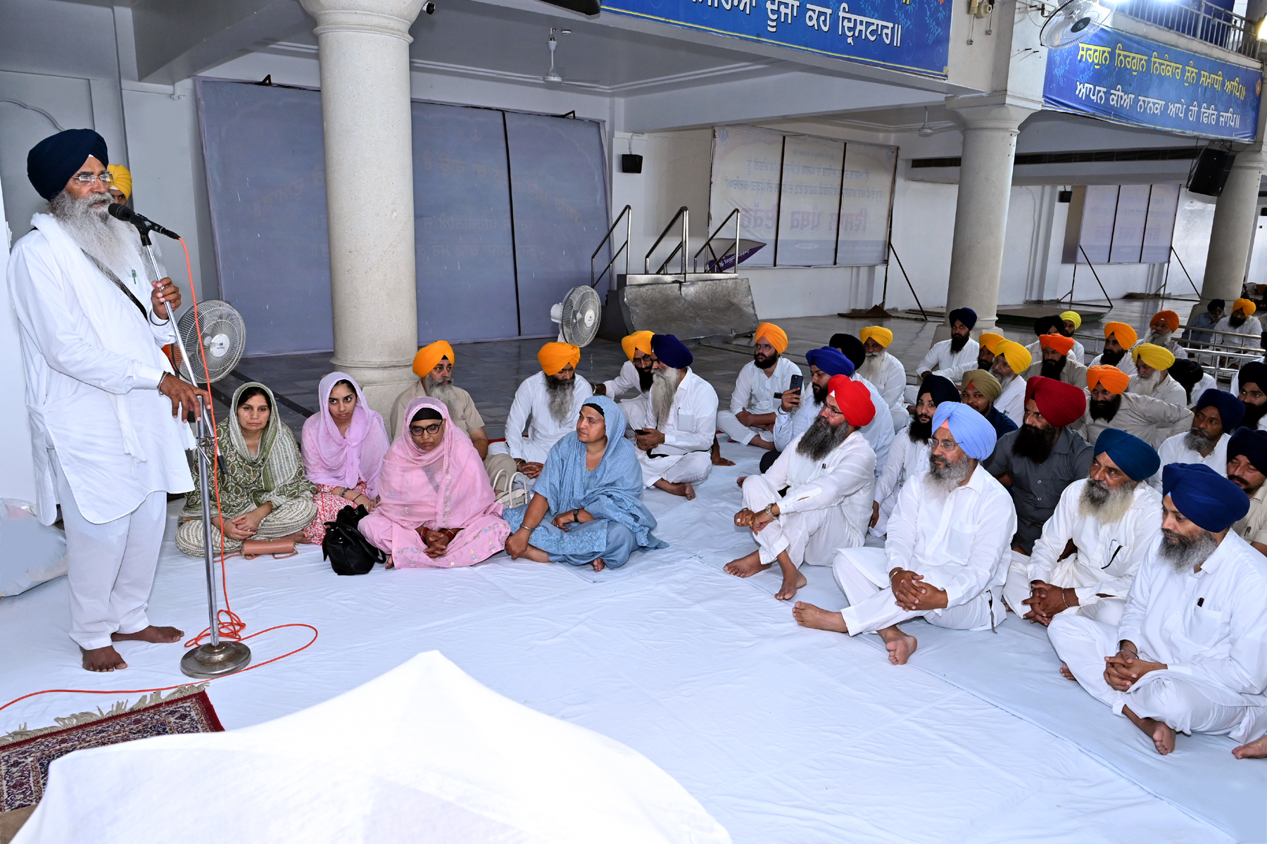 DSC_6239-copy.jpg ਸ਼੍ਰੋਮਣੀ ਕਮੇਟੀ ਵੱਲੋਂ ਬਾਬਾ ਮੱਖਣ ਸ਼ਾਹ ਲੁਬਾਣਾ ਤੇ ਭਾਈ ਲੱਖੀ ਸ਼ਾਹ ਵਣਜਾਰਾ ਦੀ ਯਾਦ ’ਚ ਗੁਰਮਤਿ ਸਮਾਗਮ