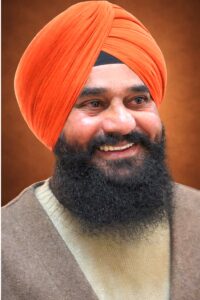 Inderjit-singh-200x300 ਕਵਿਤਾ/ਕਿਤਾਬ ਇਕੱਲੀ ਹੈ/ਇੰਦਰਜੀਤ ਸਿੰਘ