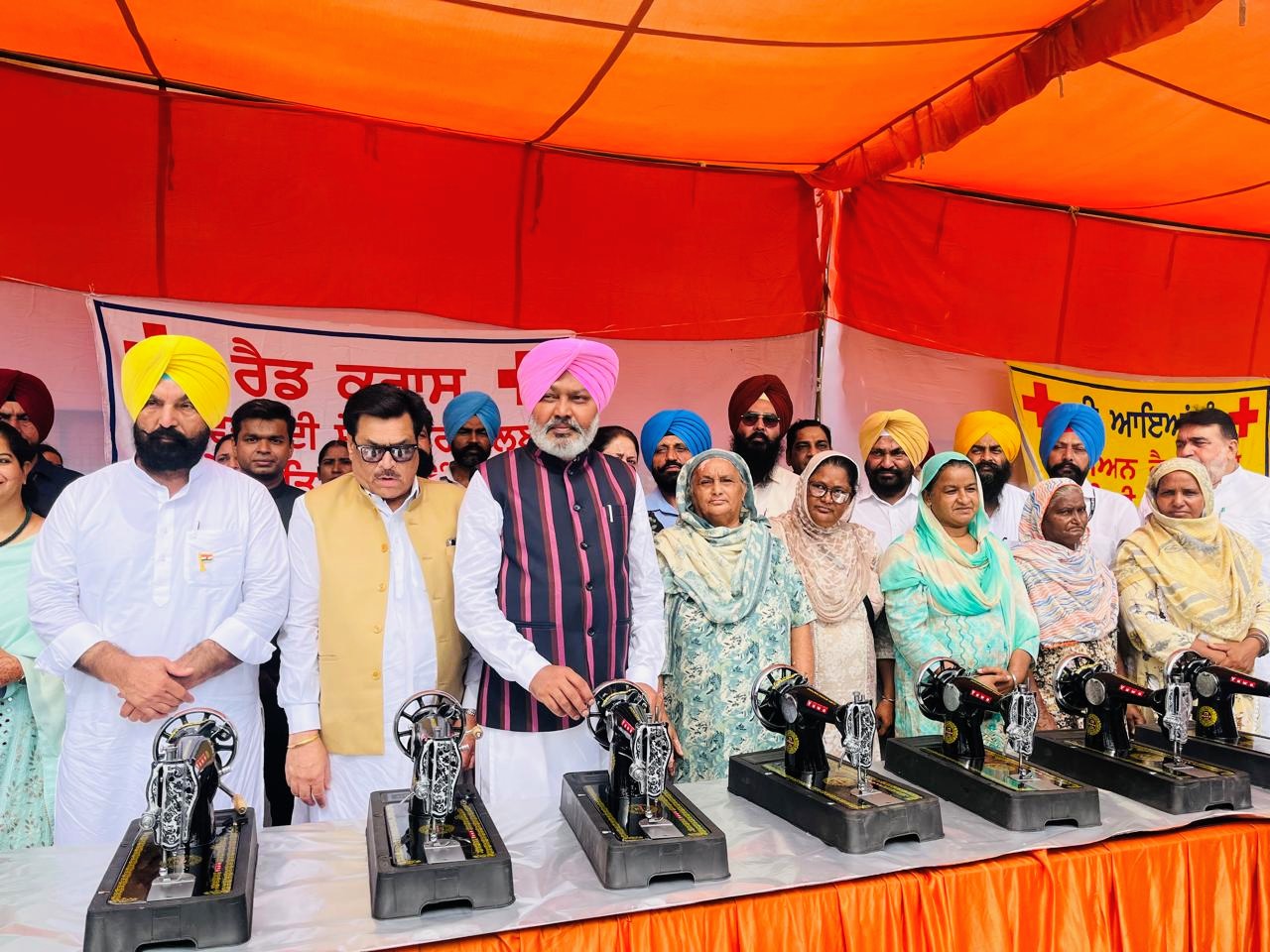 Pic-3 ਮੁੱਖ ਮੰਤਰੀ ਭਗਵੰਤ ਸਿੰਘ ਮਾਨ ਦੀ ਅਗਵਾਈ ਹੇਠ ਪੰਜਾਬ ਸਰਕਾਰ ਸ਼ਹੀਦਾਂ ਦੇ ਸੁਪਨਿਆਂ ਦਾ ‘ਰੰਗਲਾ ਪੰਜਾਬ’ ਸਿਰਜਣ ਲਈ ਵਚਨਬੱਧ: ਹਰਪਾਲ ਸਿੰਘ ਚੀਮਾ
