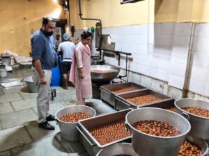 WhatsApp-Image-2026-09-21-at-4.06.41-PM-300x225 ਸੂਬੇ ਭਰ ਵਿੱਚ ਪਨੀਰ, ਖੋਆ, ਮਿਠਾਈਆਂ ਅਤੇ ਬੇਕਰੀ ਯੂਨਿਟਾਂ ਲਈ ਵਿਸ਼ੇਸ਼ ਮੁਹਿੰਮਾਂ ਚਲਾਈਆਂ: ਐਫ.ਡੀ.ਏ. ਕਮਿਸ਼ਨਰ ਕੰਵਲਪ੍ਰੀਤ ਬਰਾੜ