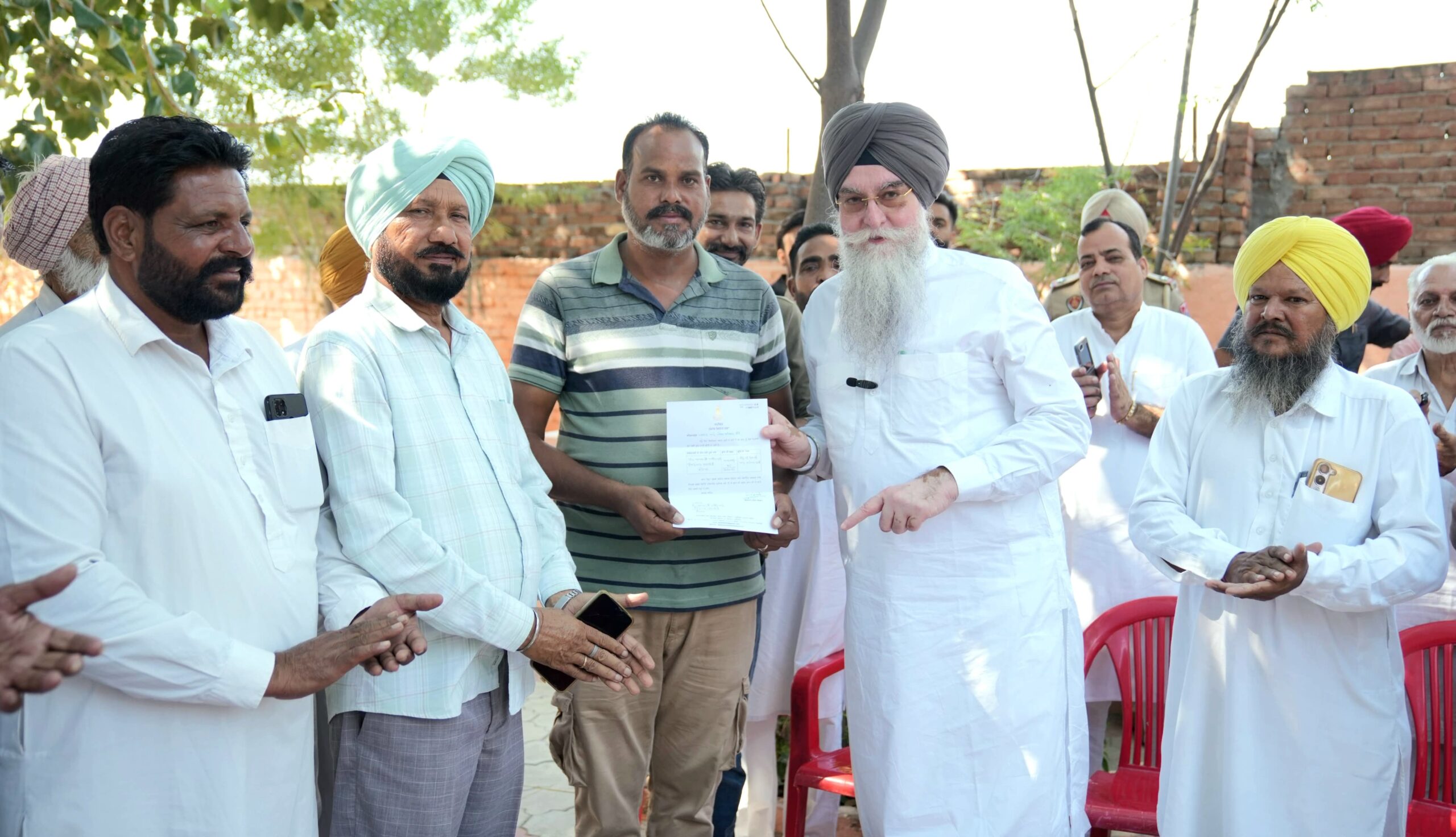 233222-scaled ਸਪੀਕਰ ਸ. ਕੁਲਤਾਰ ਸਿੰਘ ਸੰਧਵਾਂ ਨੇ ਬਾਬਾ ਮਸੀਤ ਦੀ ਜਗ੍ਹਾ ਲਈ 10 ਲੱਖ ਰੁਪਏ ਦੀ ਗਰਾਂਟ ਦਿੱਤੀ