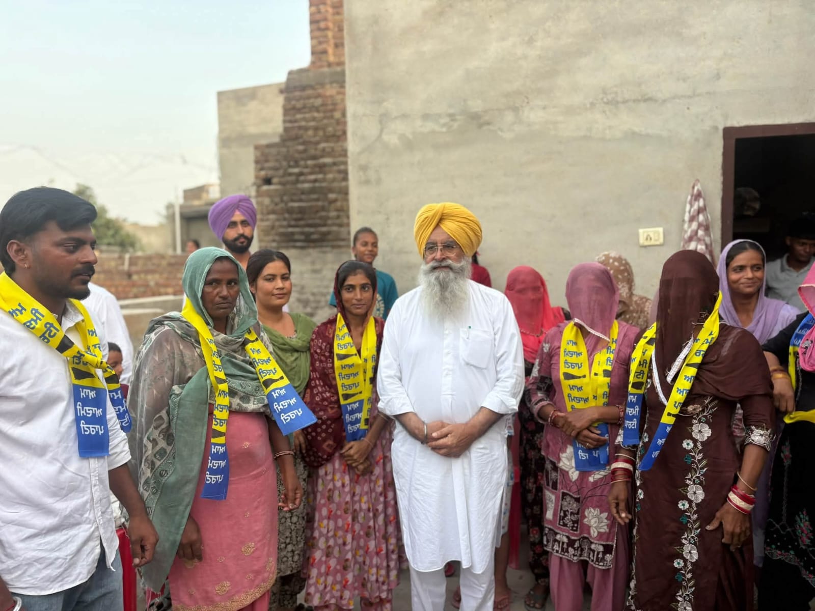 WhatsApp-Image-2026-10-04-at-4.34.58-PM ਕੋਲਿਆਂਵਾਲੀ ਦੇ 34 ਪਰਿਵਾਰ ਕੈਬਨਿਟ ਮੰਤਰੀ ਸ. ਖੁੱਡੀਆਂ ਦੀ ਅਗਵਾਈ ’ਚ ਆਮ ਆਦਮੀ ਪਾਰਟੀ ਵਿੱਚ ਸ਼ਾਮਲ
