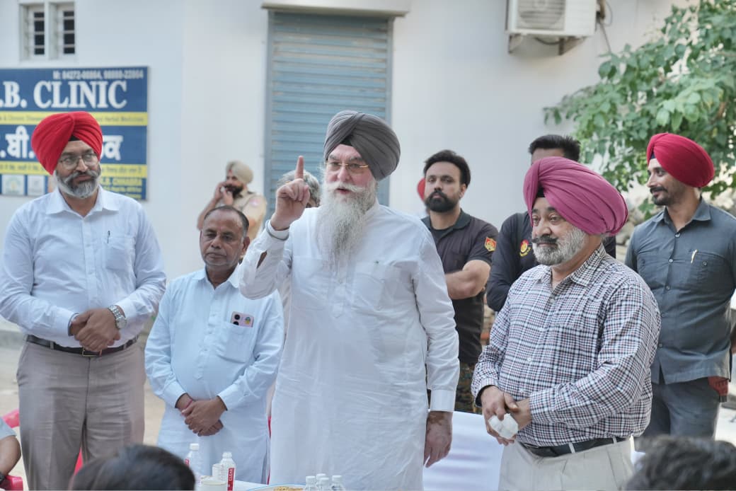 WhatsApp-Image-2026-10-18-at-7.24.53-PM ਸਪੀਕਰ ਸ. ਸੰਧਵਾਂ ਨੇ ਨਿਊ ਗਰੀਨ ਇਨਕਲੇਵ, ਕੋਟਕਪੂਰਾ ਵਿਖੇ ਸੜਕ ਦੇ ਨਿਰਮਾਣ ਕਾਰਜ ਦਾ ਨੀਂਹ ਪੱਥਰ ਰੱਖਿਆ